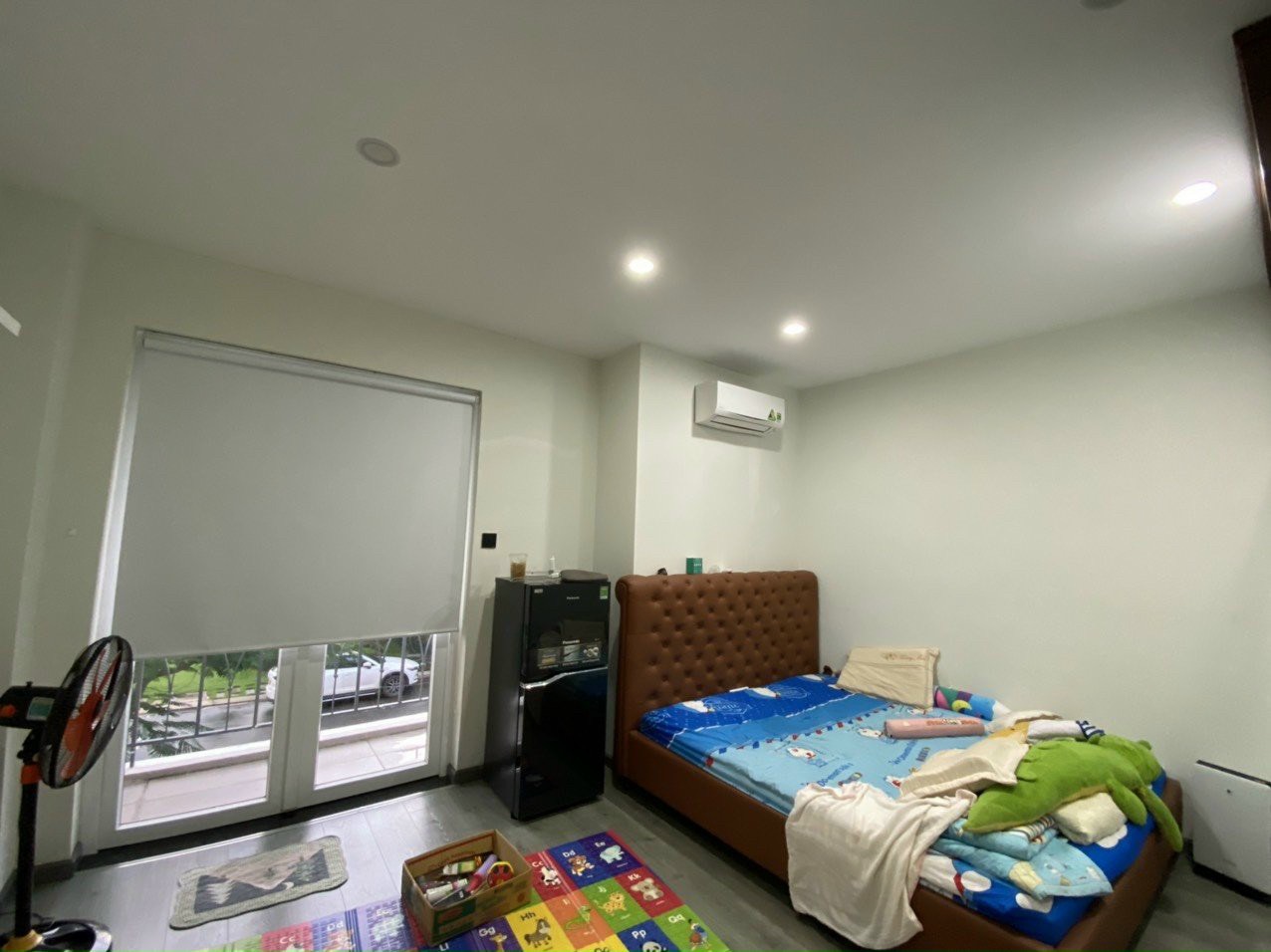 Bán Gấp Nhà Nghỉ 900m2 sàn tại KDC Việt Sing Thuận An Bình Dương